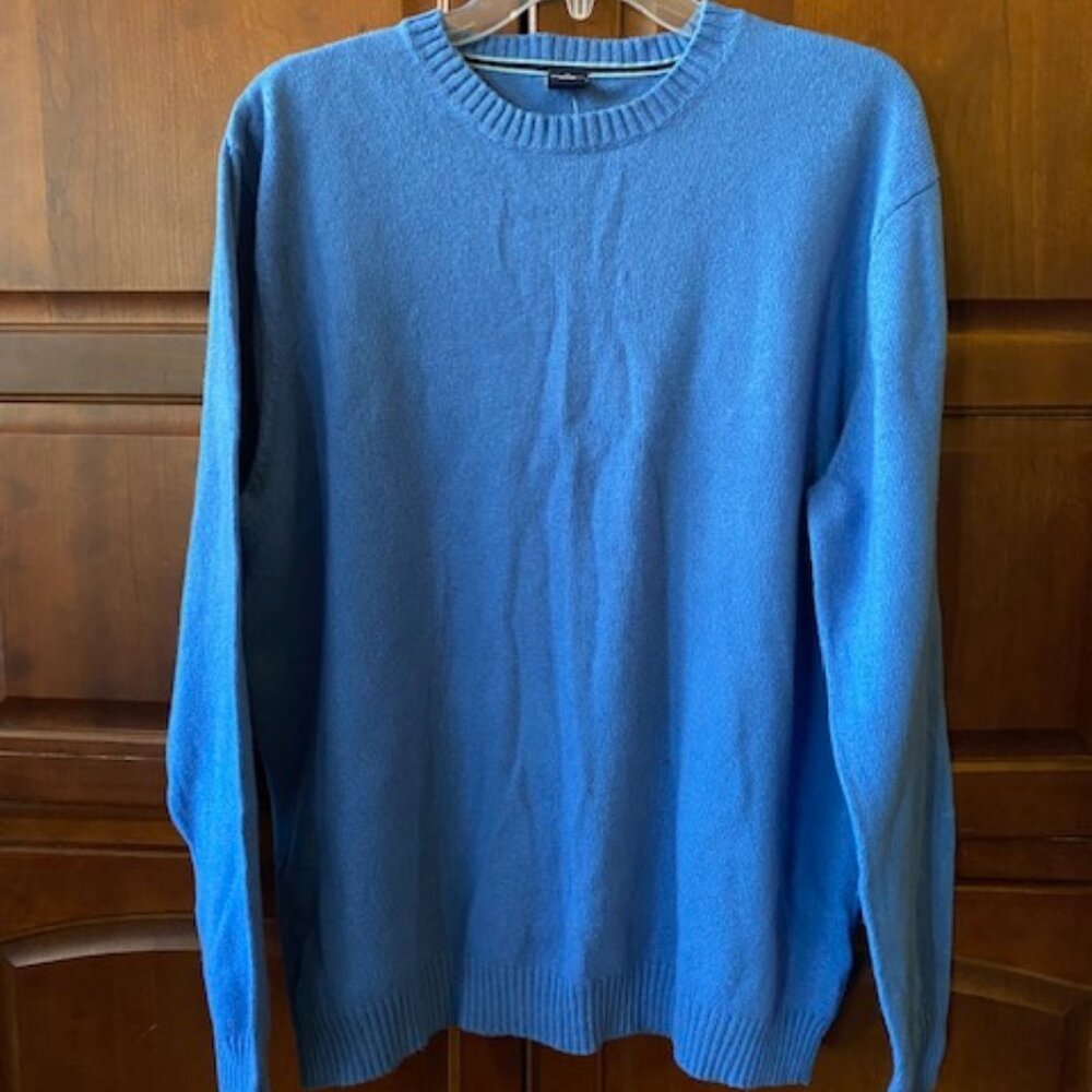 NWT Men’s Blue Gap Wool Sweater Size XL